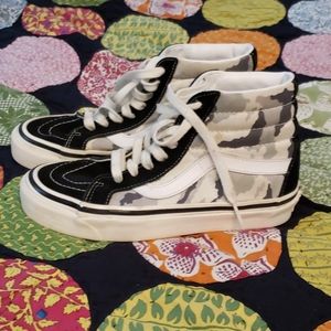 Vans size 5.5